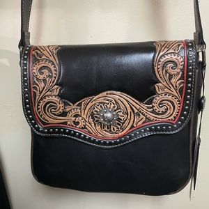 Concealed handgun purse